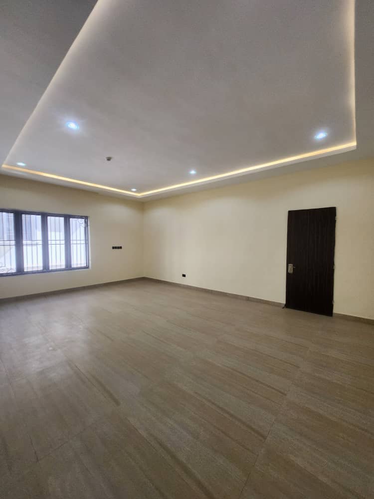 WhatsApp Image 2025-11-17 at 4.30.47 PM