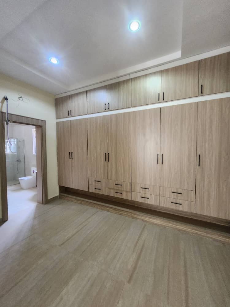 WhatsApp Image 2025-11-17 at 4.30.49 PM